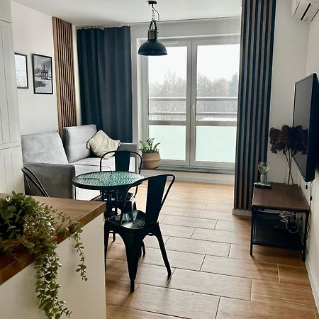 Apartament Przytuly 4, Self Check In, Parking, Blisko Lotniska Жешов Екстериор снимка