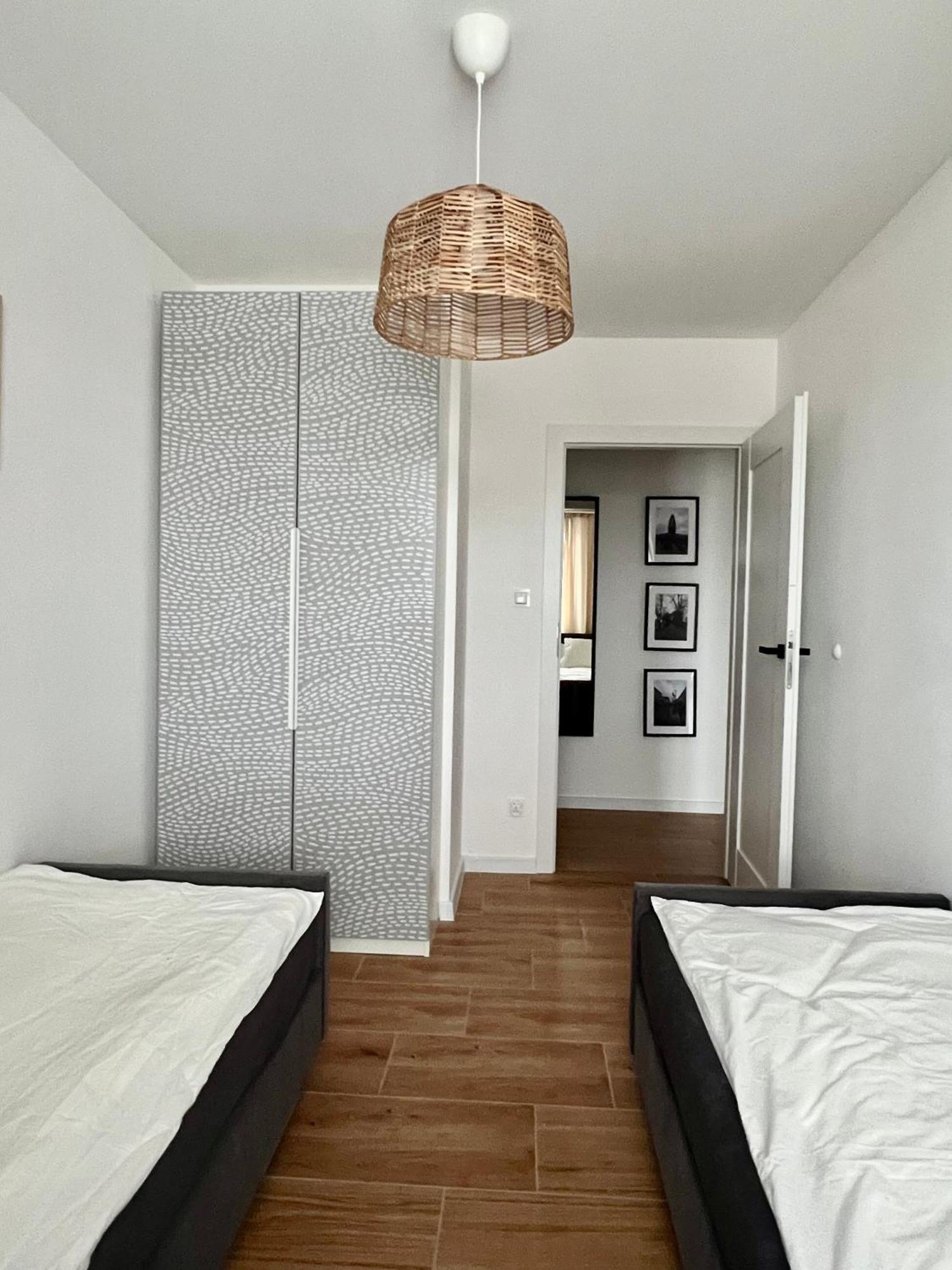 Apartament Przytuly 4, Self Check In, Parking, Blisko Lotniska Жешов Екстериор снимка