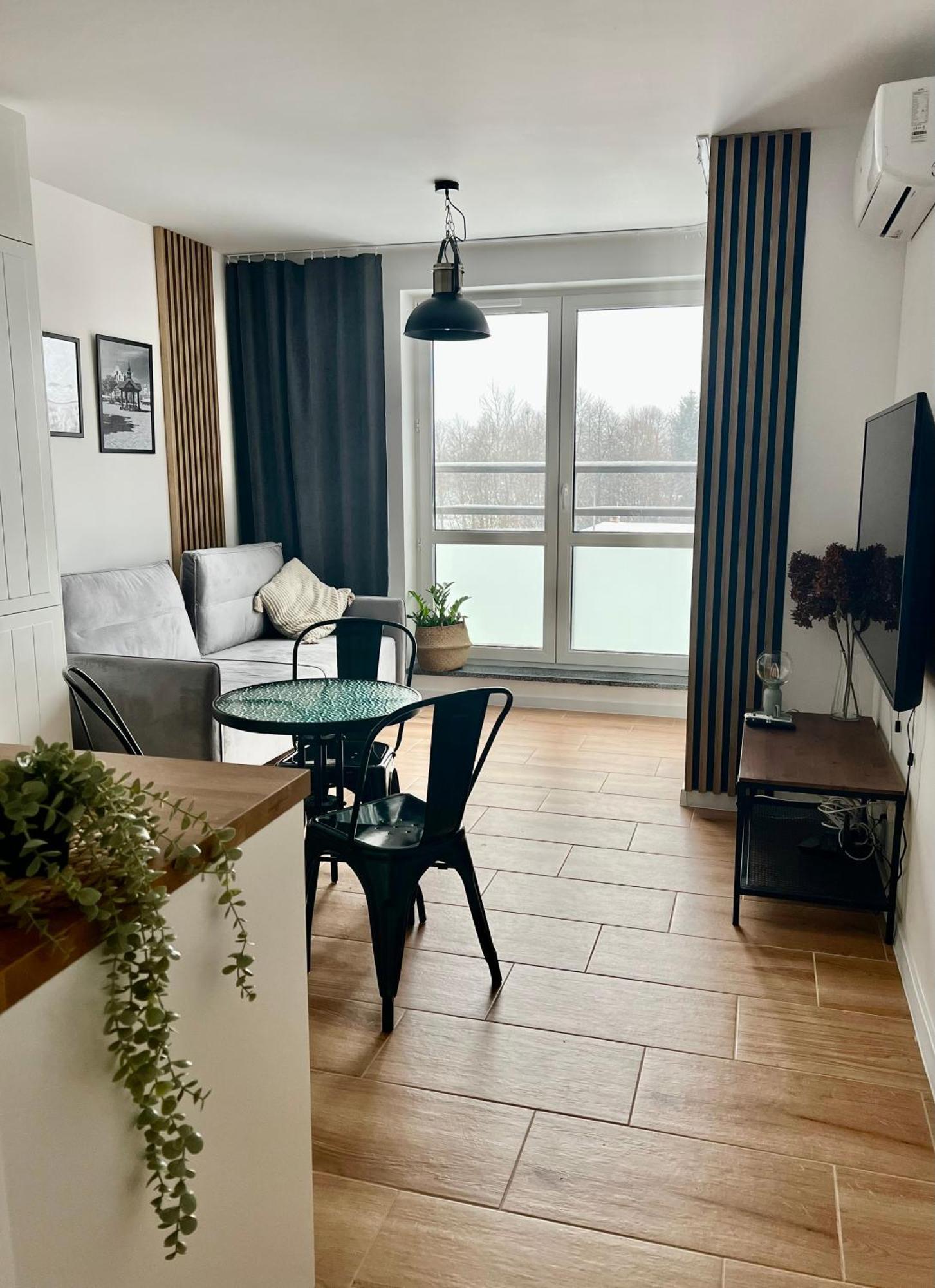 Apartament Przytuly 4, Self Check In, Parking, Blisko Lotniska Жешов Екстериор снимка